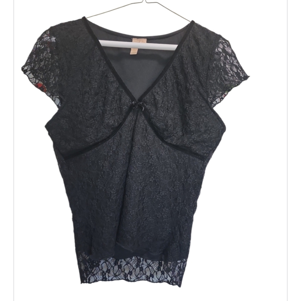 Preowned Girls Lacetop